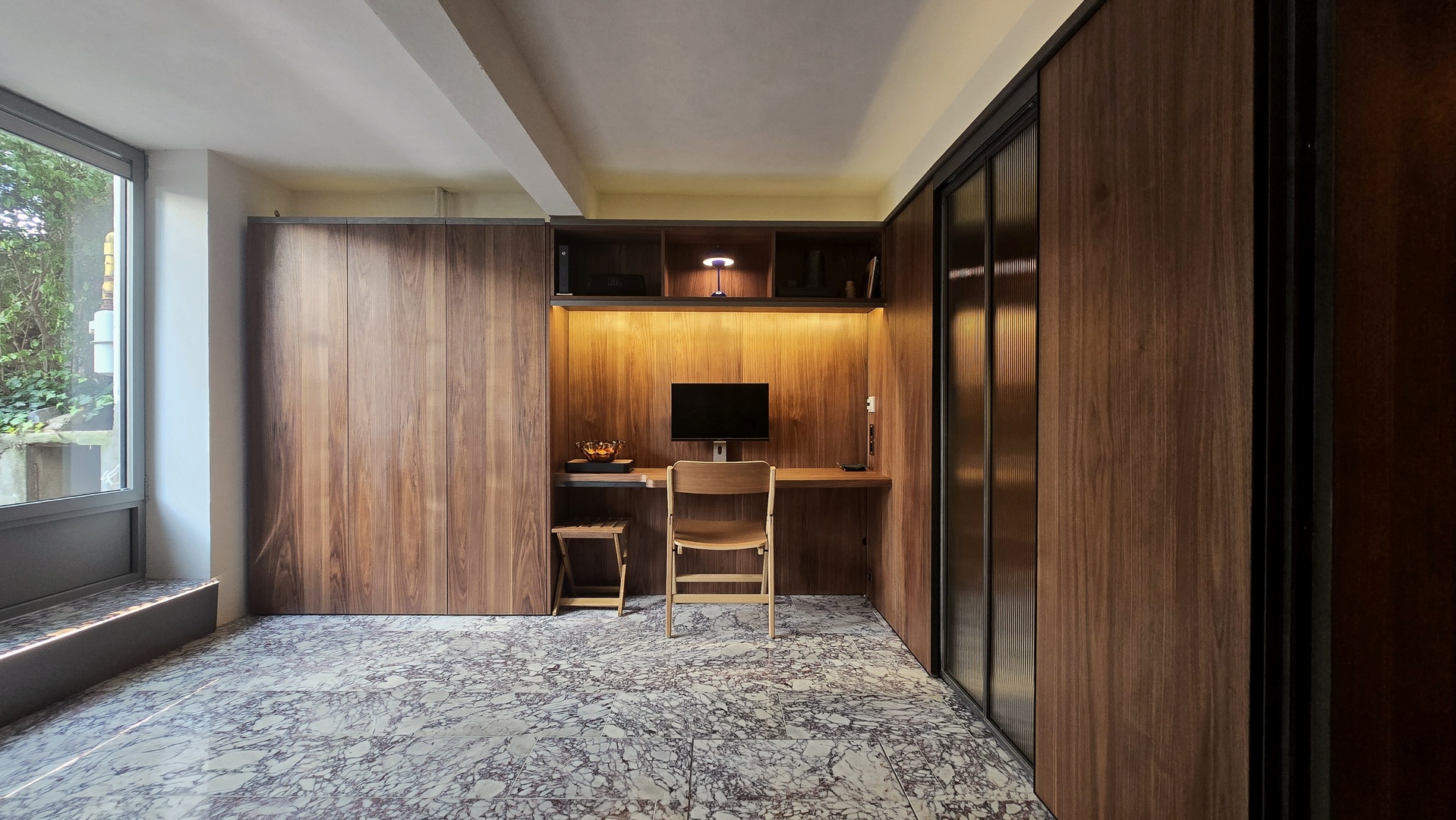 CONVERSIE GARAJ  LAMA 2.0 - BRANCUSI WAS HERE